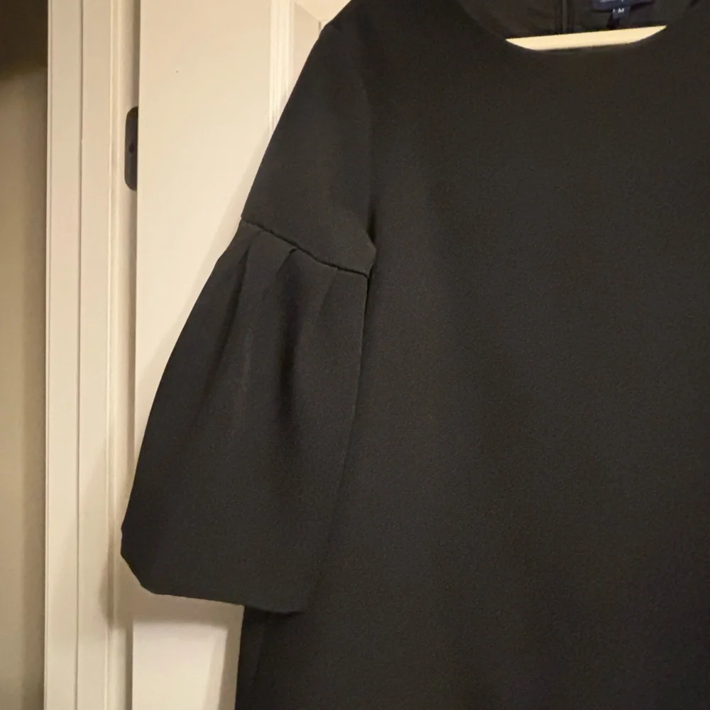Tuckernuck Black Women's Blouse - Picture 3 of 3